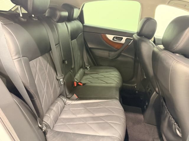 Used 2011 INFINITI FX35 AWD w/ Premium Pkg image 24