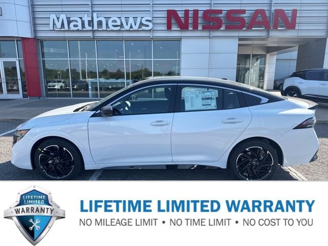New 2026 Nissan Sentra SR FWD image 1