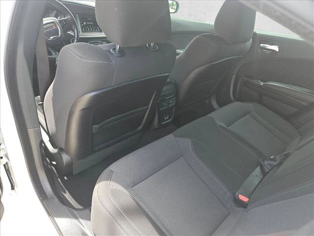 Used 2019 Dodge Charger SXT w/ Blacktop Package image 11