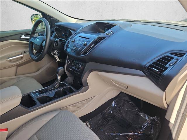 Used 2017 Ford Escape SE FWD image 21