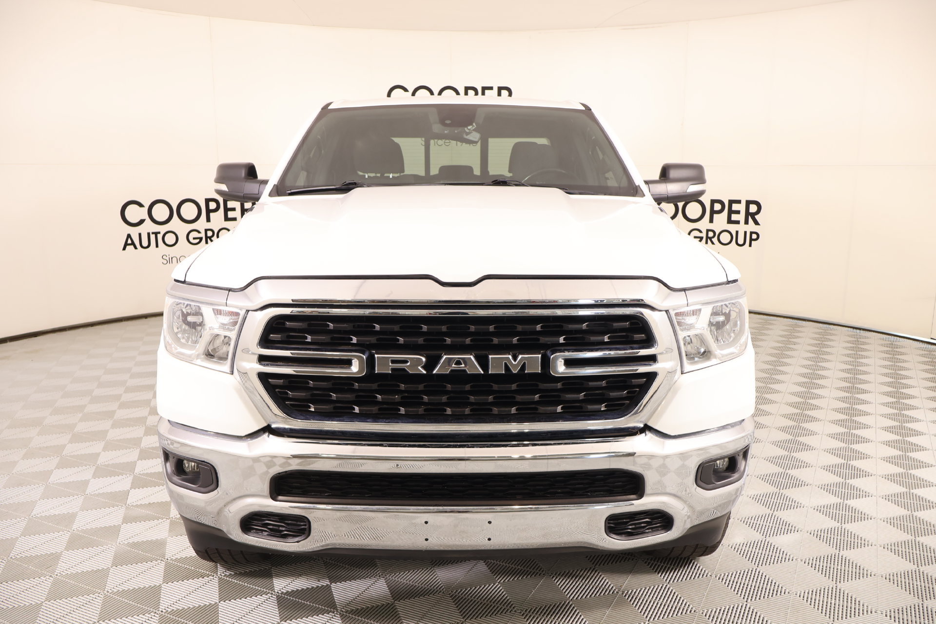Used 2022 RAM 1500 Big Horn AWD/4WD image 9