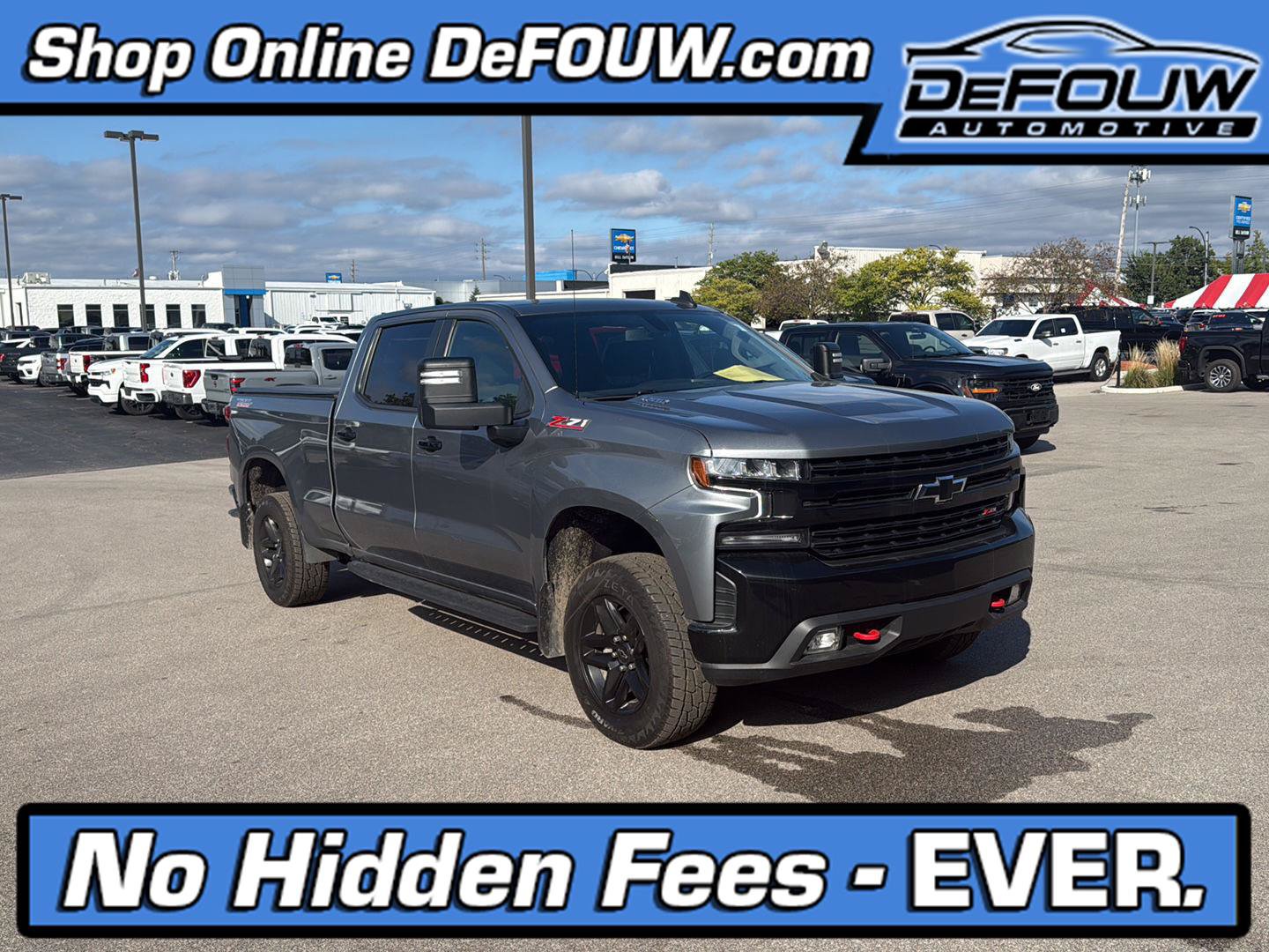 Used 2022 Chevrolet Silverado 1500 LT Trail Boss w/ Bed Protection Package AWD/4WD image 1