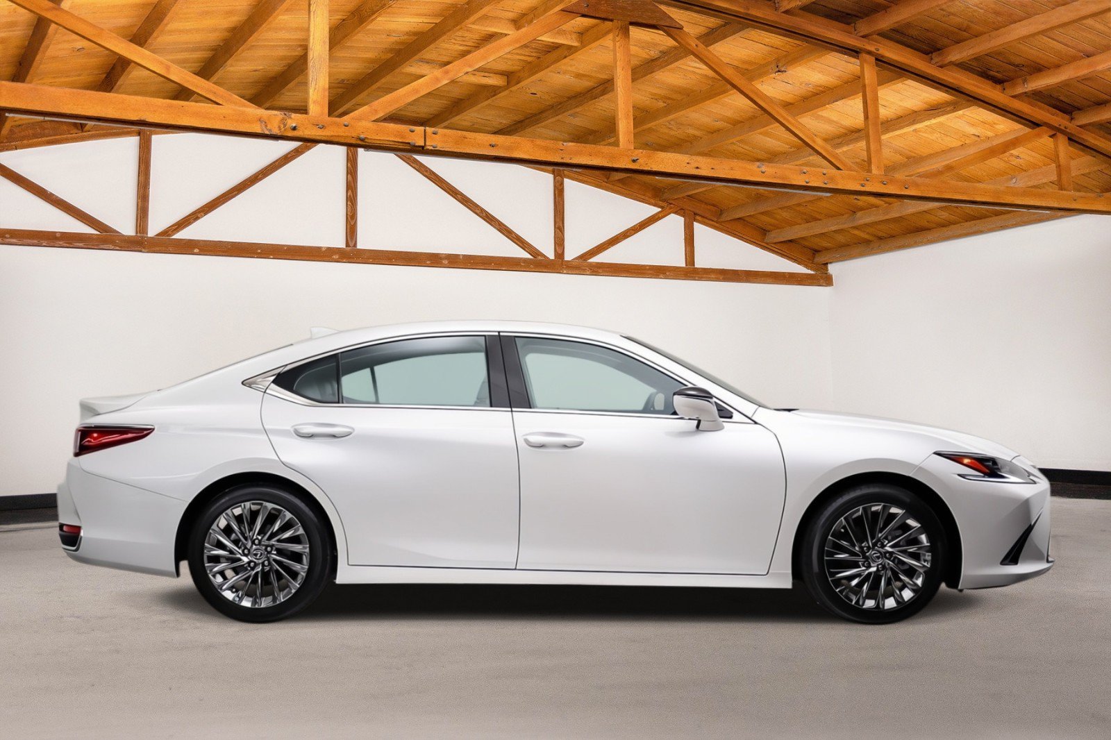 Used 2024 Lexus ES 300h w/ Luxury Package FWD image 6