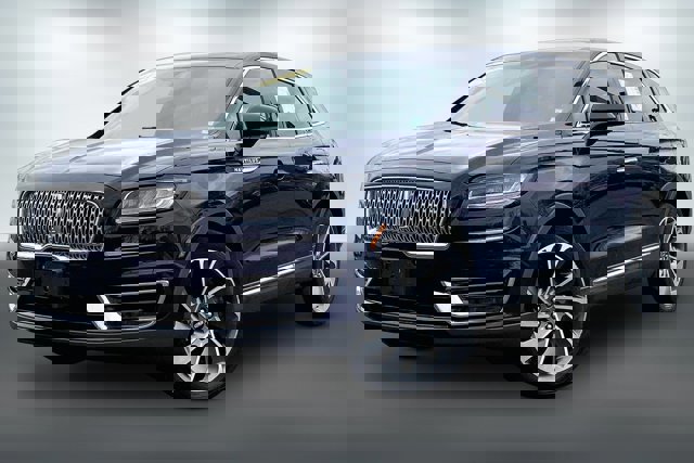 Used 2019 Lincoln Nautilus Reserve image 12