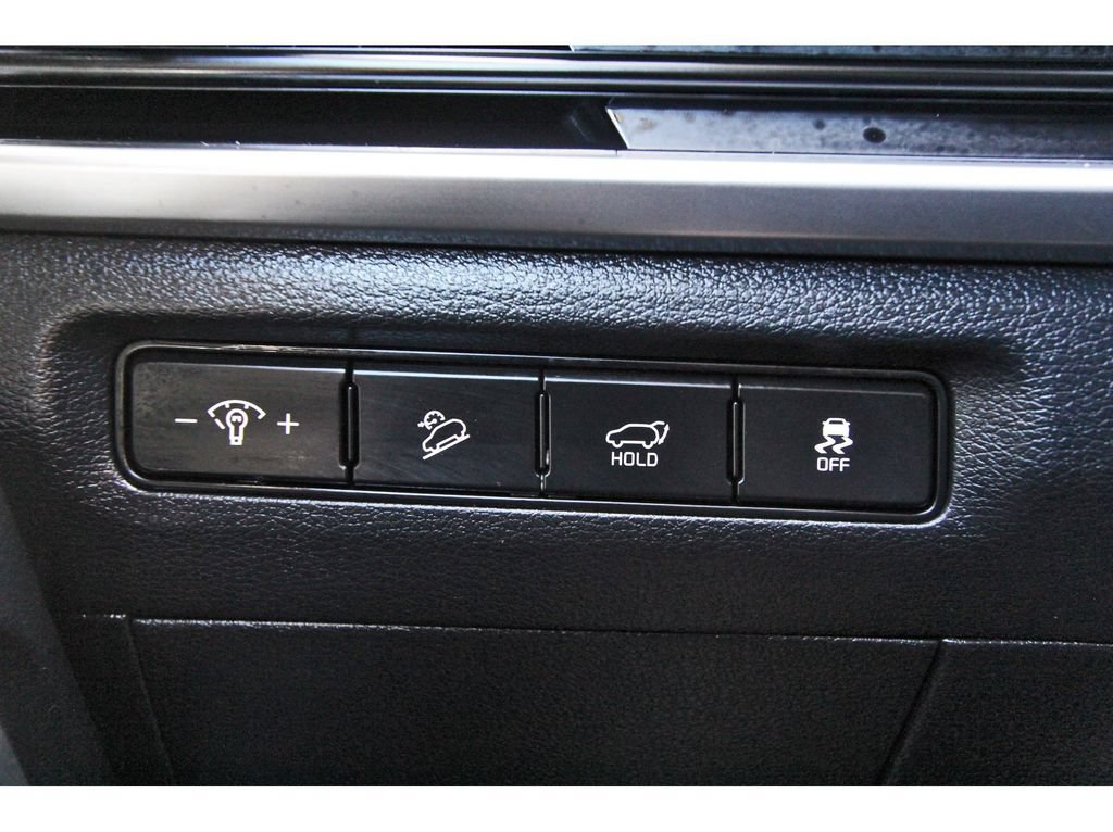 Used 2025 Kia Telluride S FWD image 19