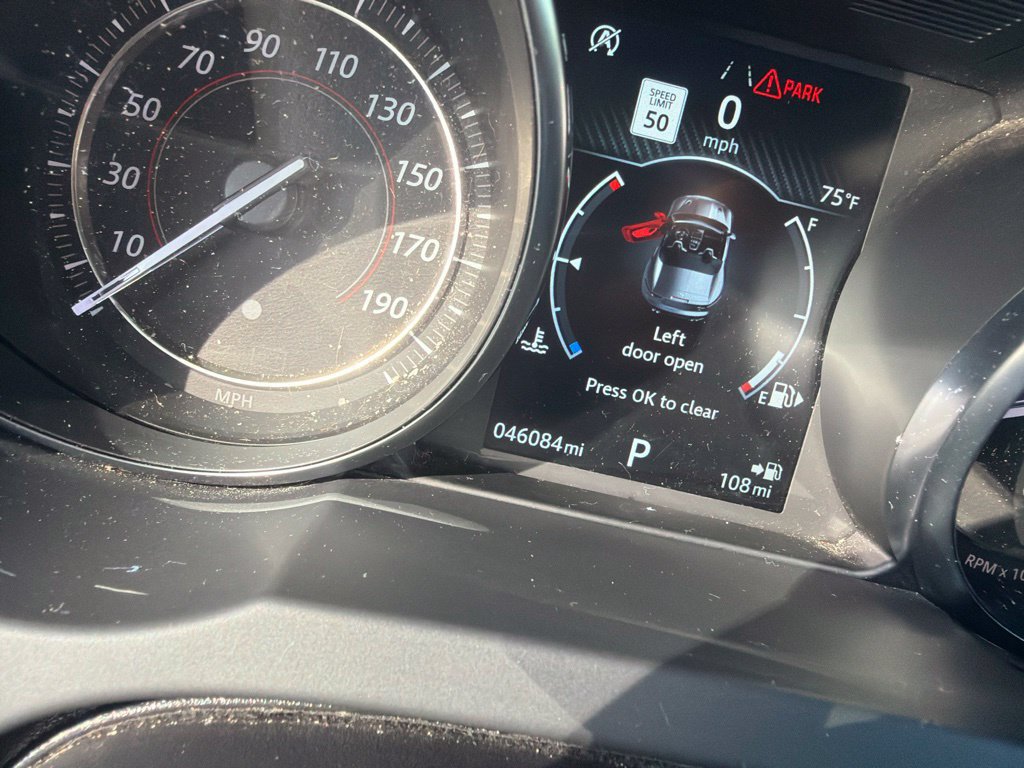 Used 2019 Jaguar F-TYPE Convertible RWD image 21