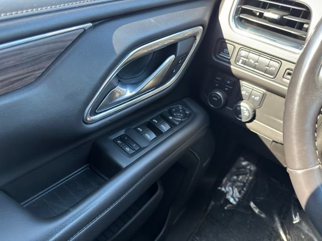 Used 2021 Chevrolet Suburban Z71 w/ Rear Media and Nav Package AWD/4WD image 35