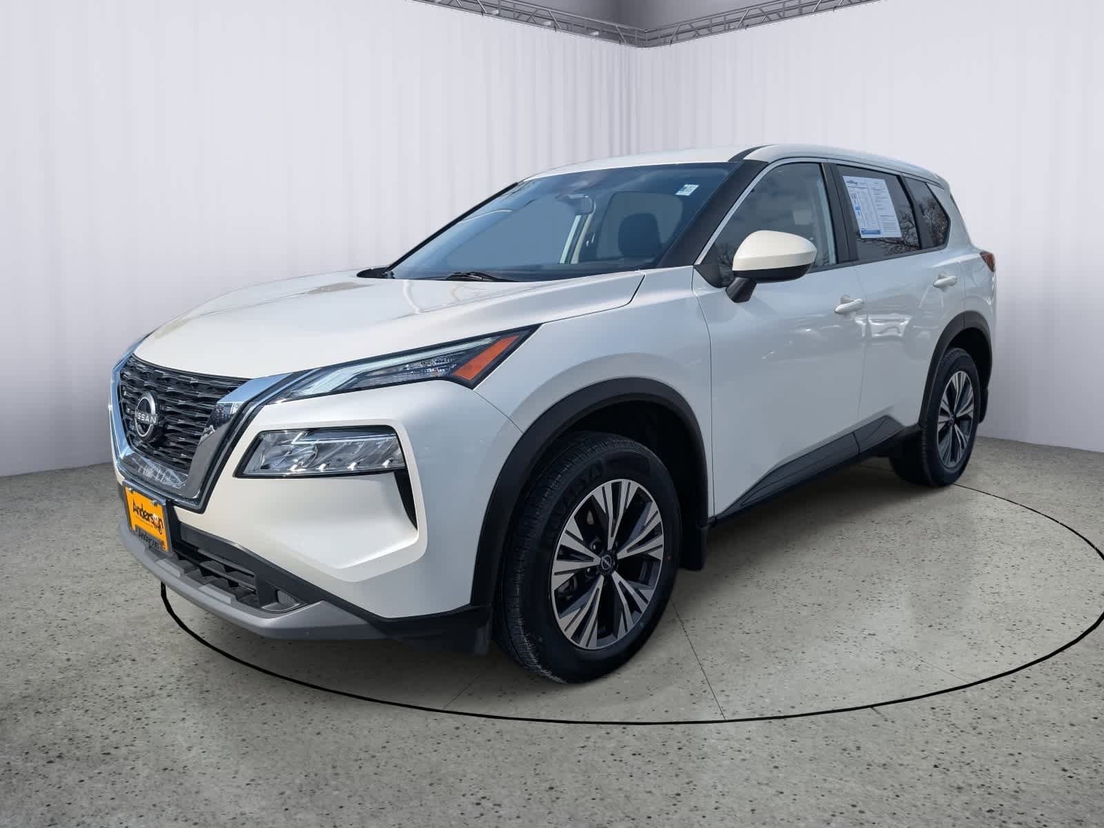 Used 2023 Nissan Rogue SV image 6