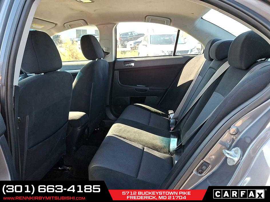 Used 2011 Mitsubishi Lancer Evolution GSR image 9