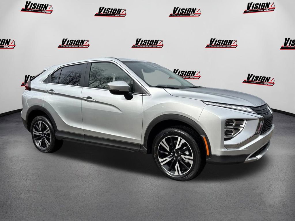 Used 2024 Mitsubishi Eclipse Cross SE AWD/4WD image 3