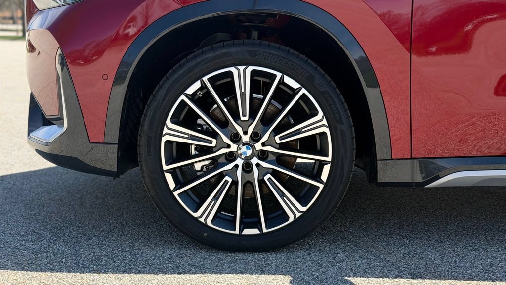 New 2026 BMW X1 xDrive28i w/ Technology Package AWD/4WD image 2