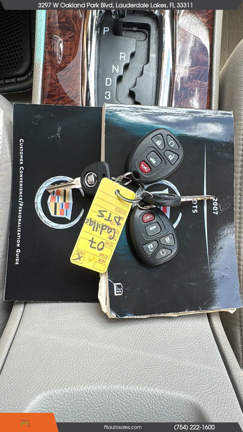 Used 2007 Cadillac DTS w/ Trunk Convenience Package image 83