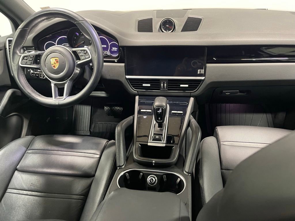Used 2022 Porsche Cayenne AWD/4WD image 25