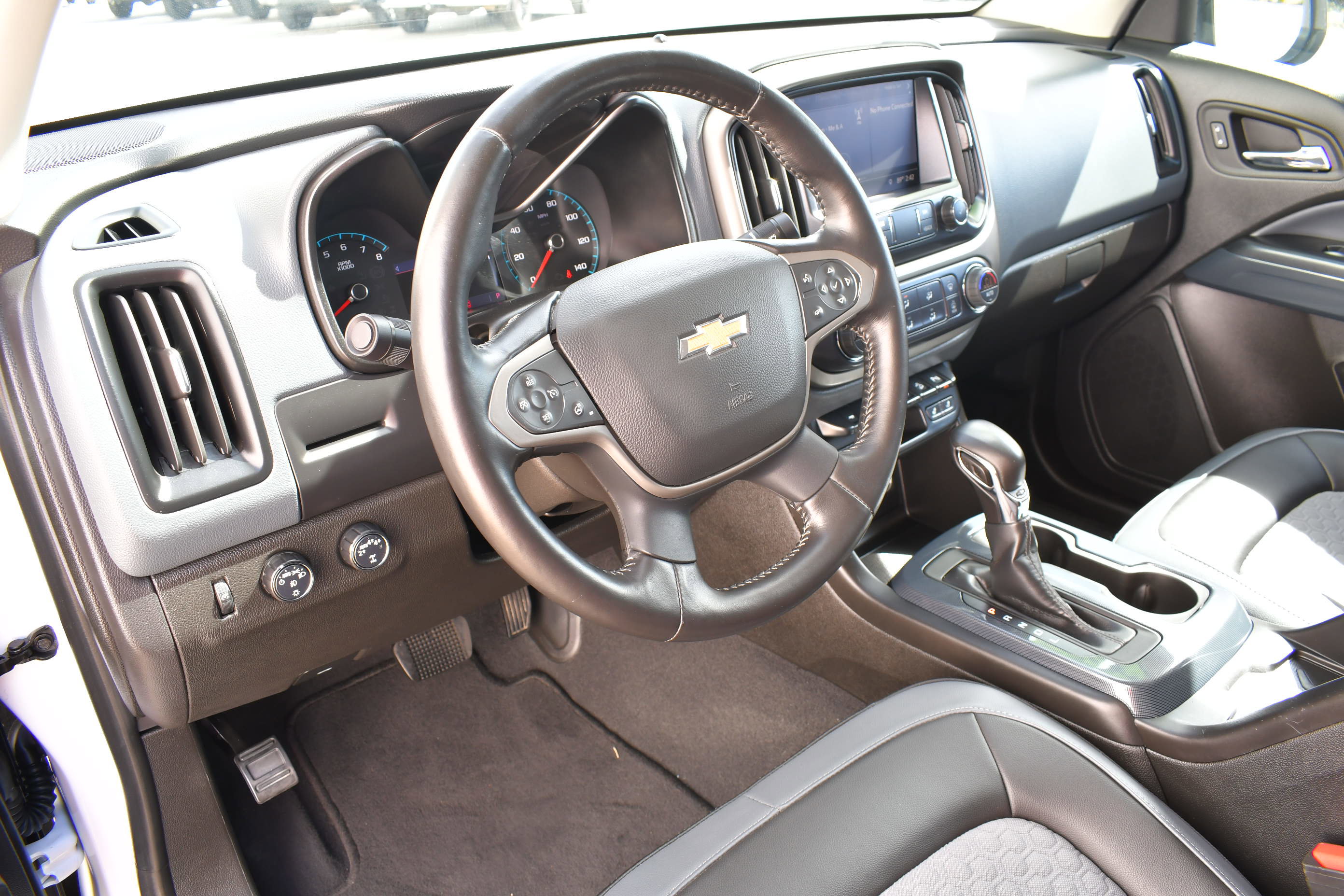 Used 2022 Chevrolet Colorado Z71 image 15