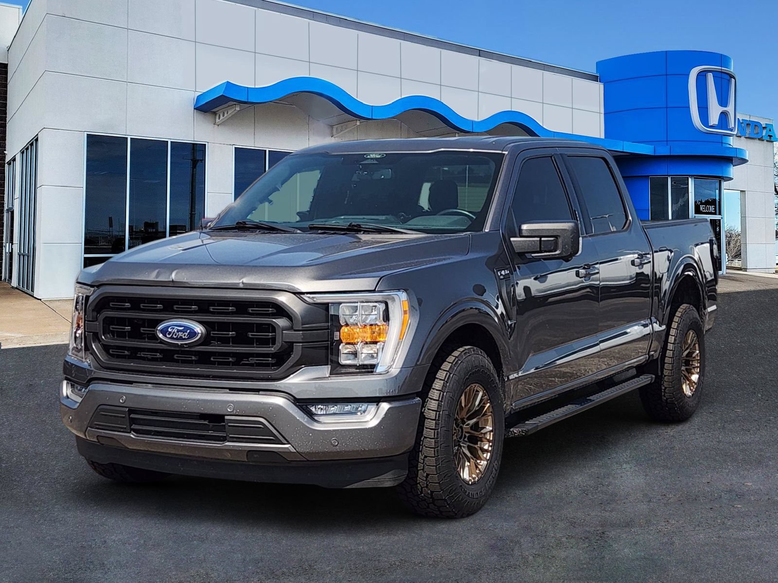 Used 2021 Ford F150 XLT w/ Equipment Group 302A High RWD video 2