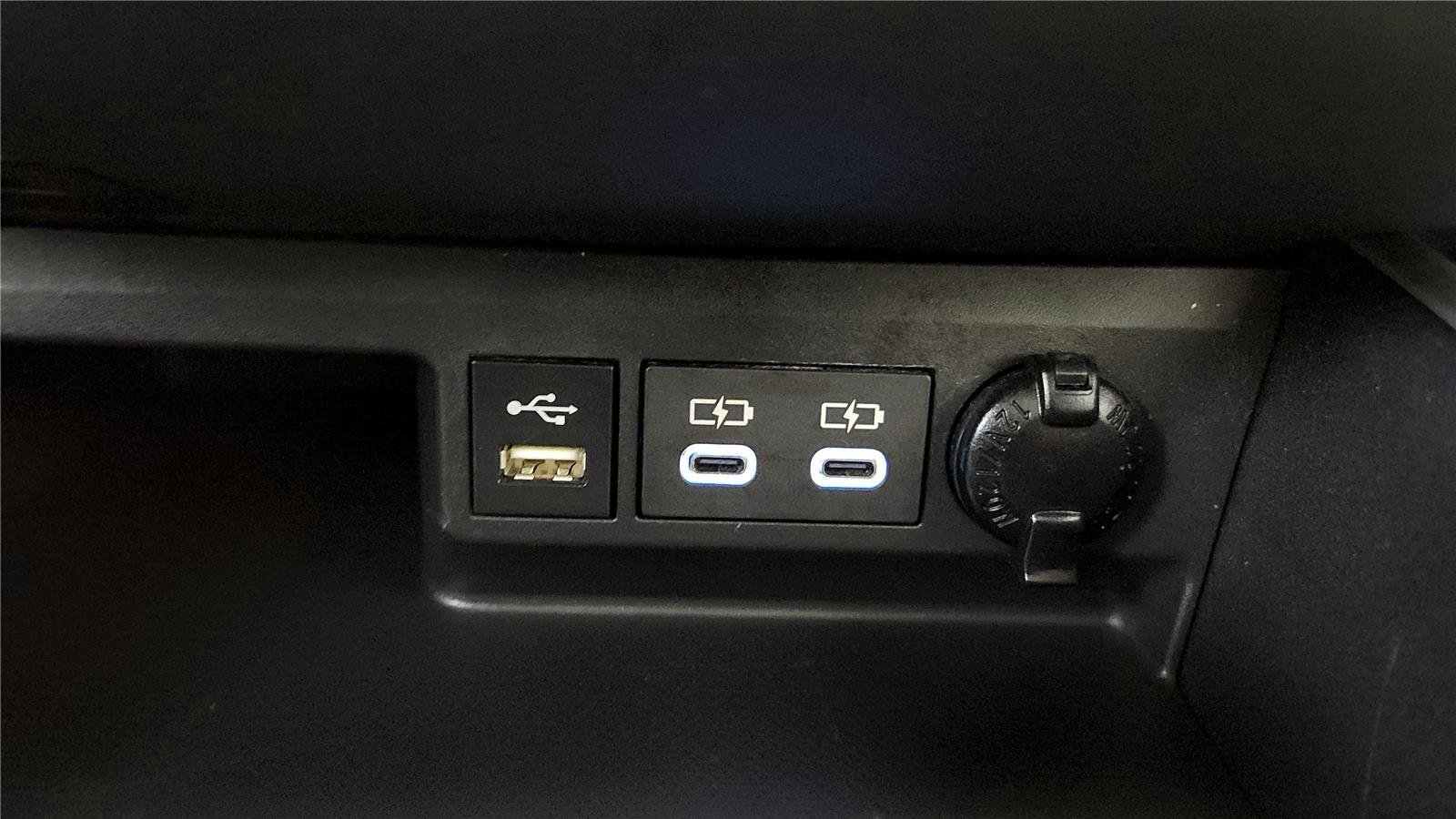 Used 2022 Toyota Highlander XLE image 35