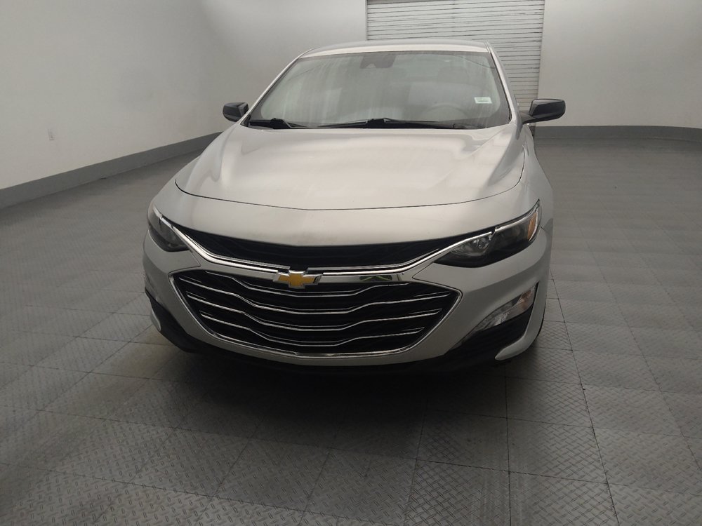 Used 2020 Chevrolet Malibu LT FWD image 15