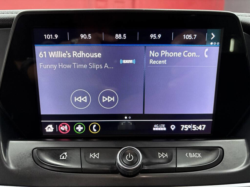 Used 2019 Chevrolet Blazer LT image 23