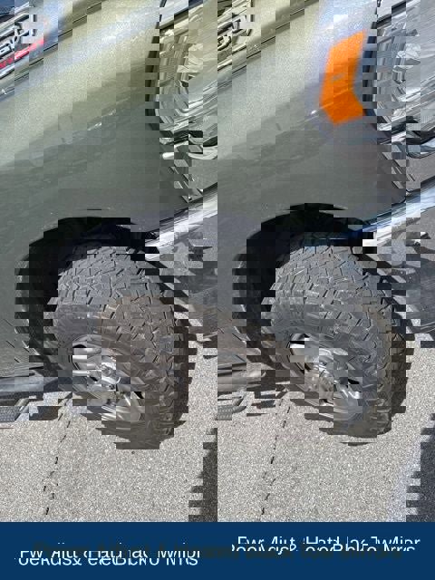 Used 2021 RAM 2500 Tradesman w/ Chrome Appearance Group image 16