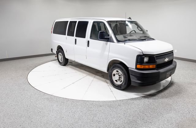 Used 2017 Chevrolet Express 2500 LS RWD image 22