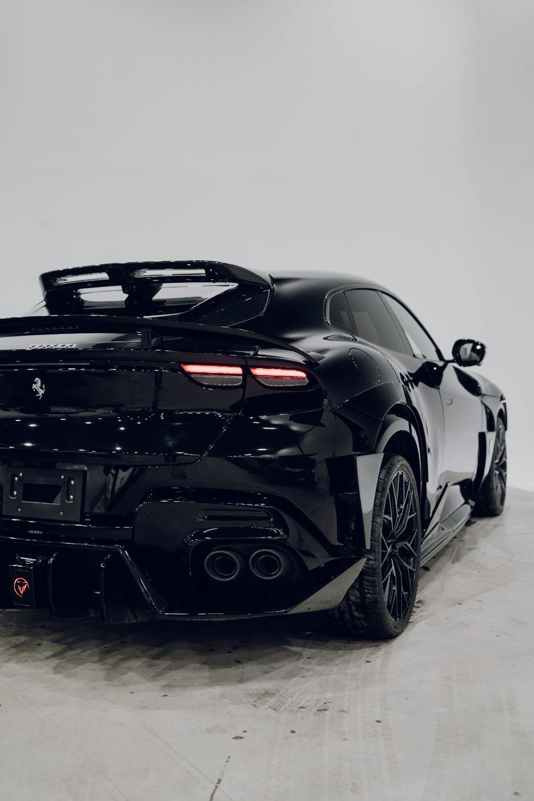 Used 2025 Ferrari Purosangue image 5