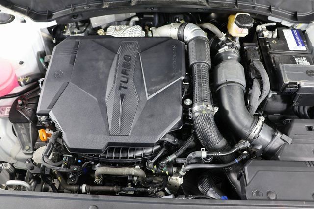 Used 2024 Hyundai Santa Cruz Limited image 25