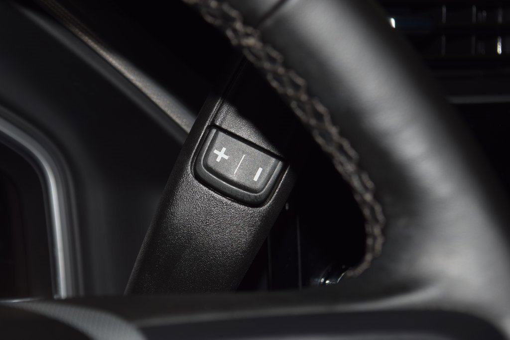 Used 2024 GMC Sierra 3500 Denali w/ Denali Reserve Package image 44