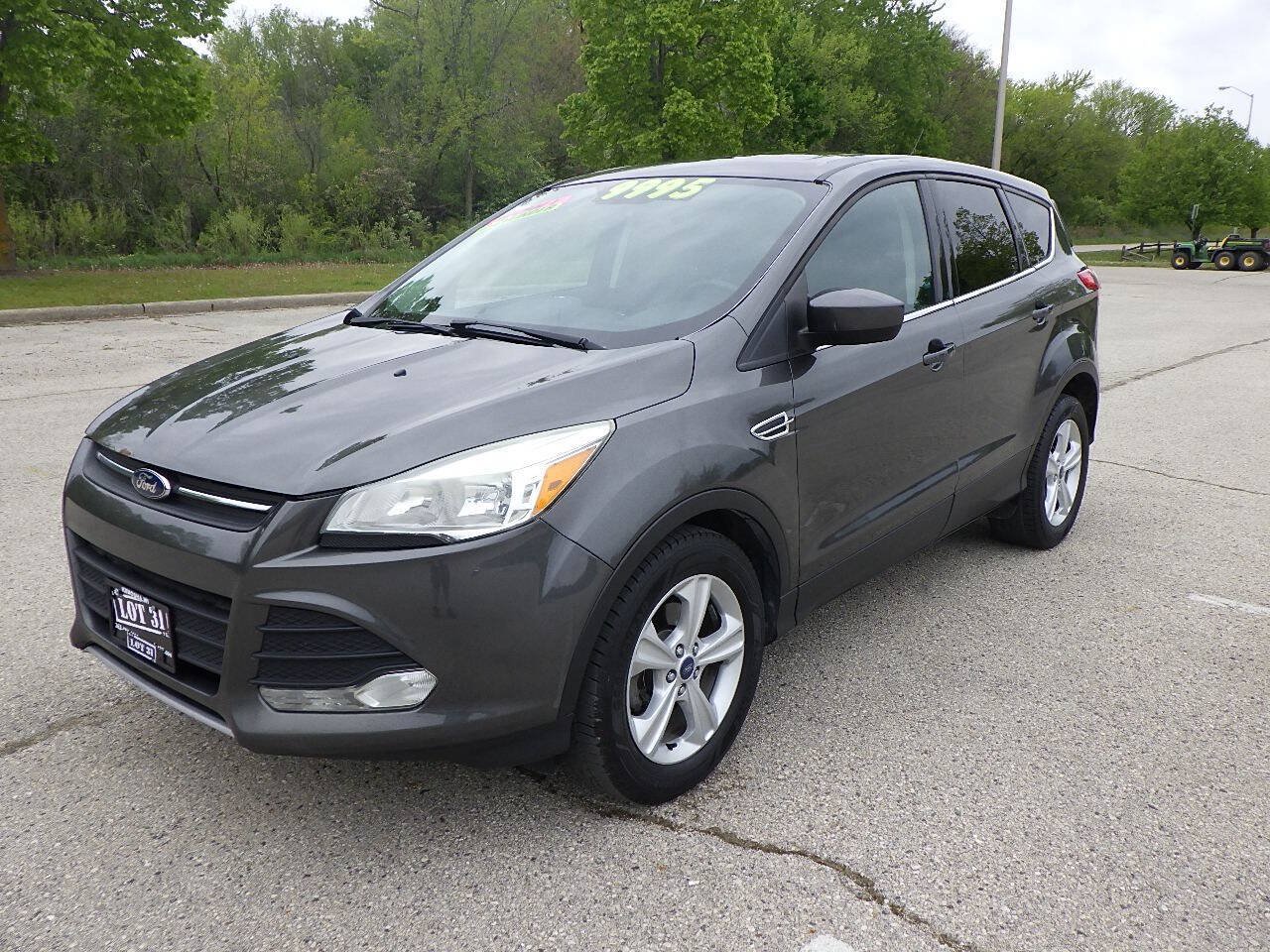 Used 2016 Ford Escape SE FWD image 1
