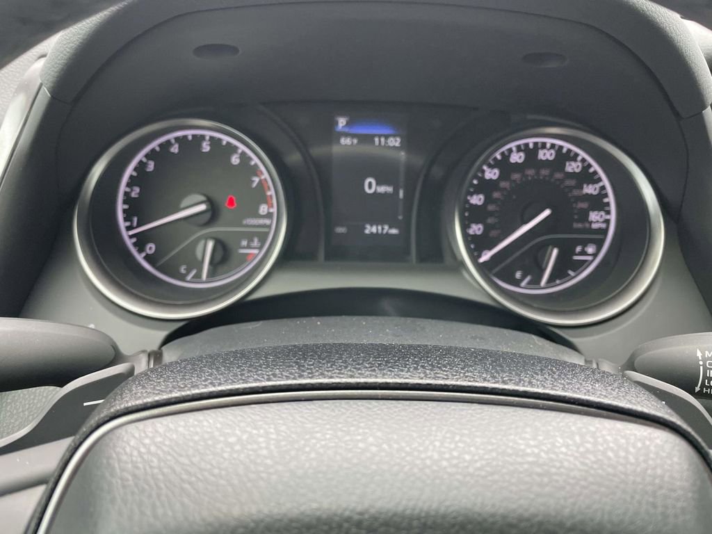 Used 2024 Toyota Camry SE image 35