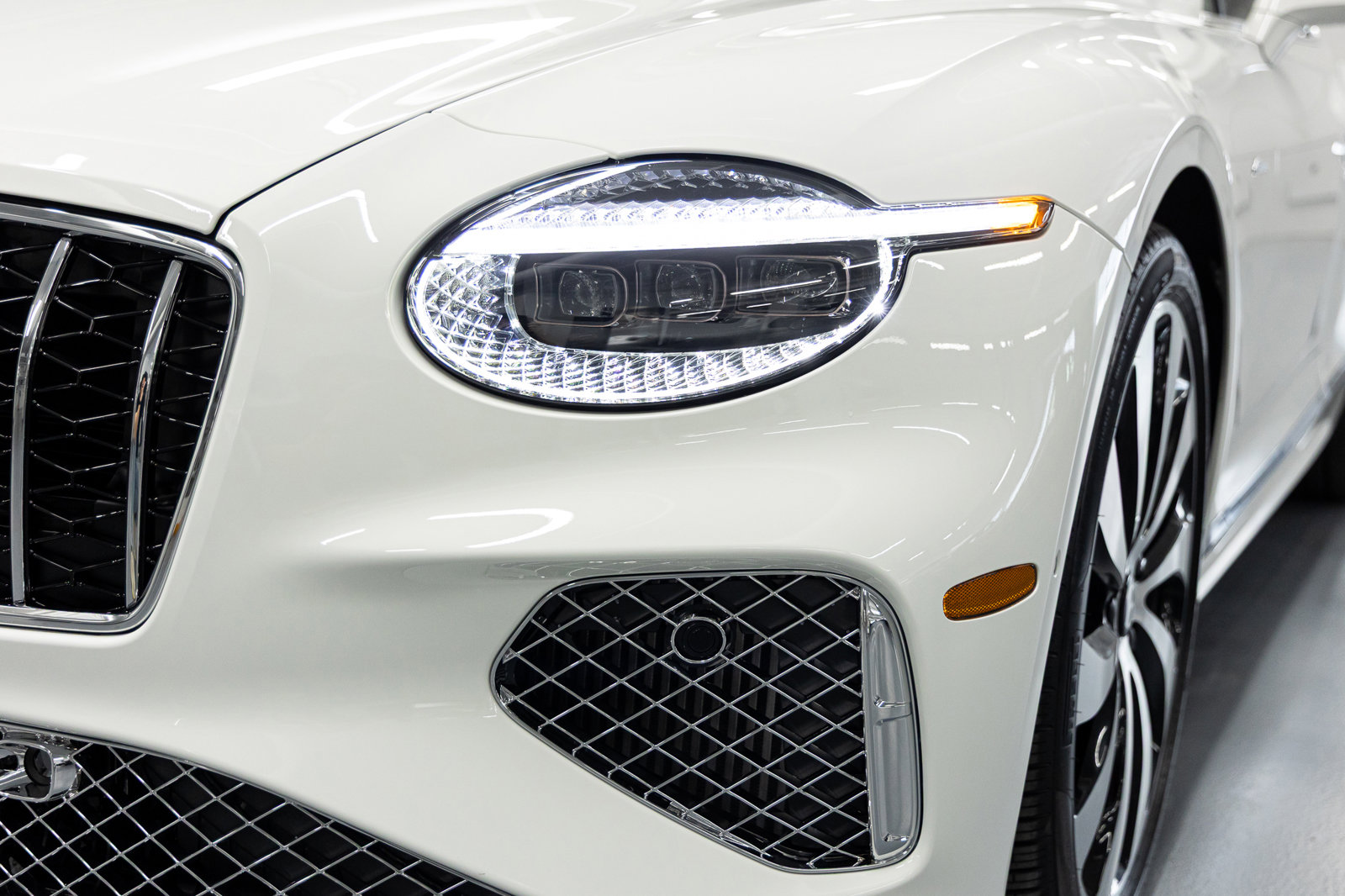 New 2026 Bentley Continental GT image 11