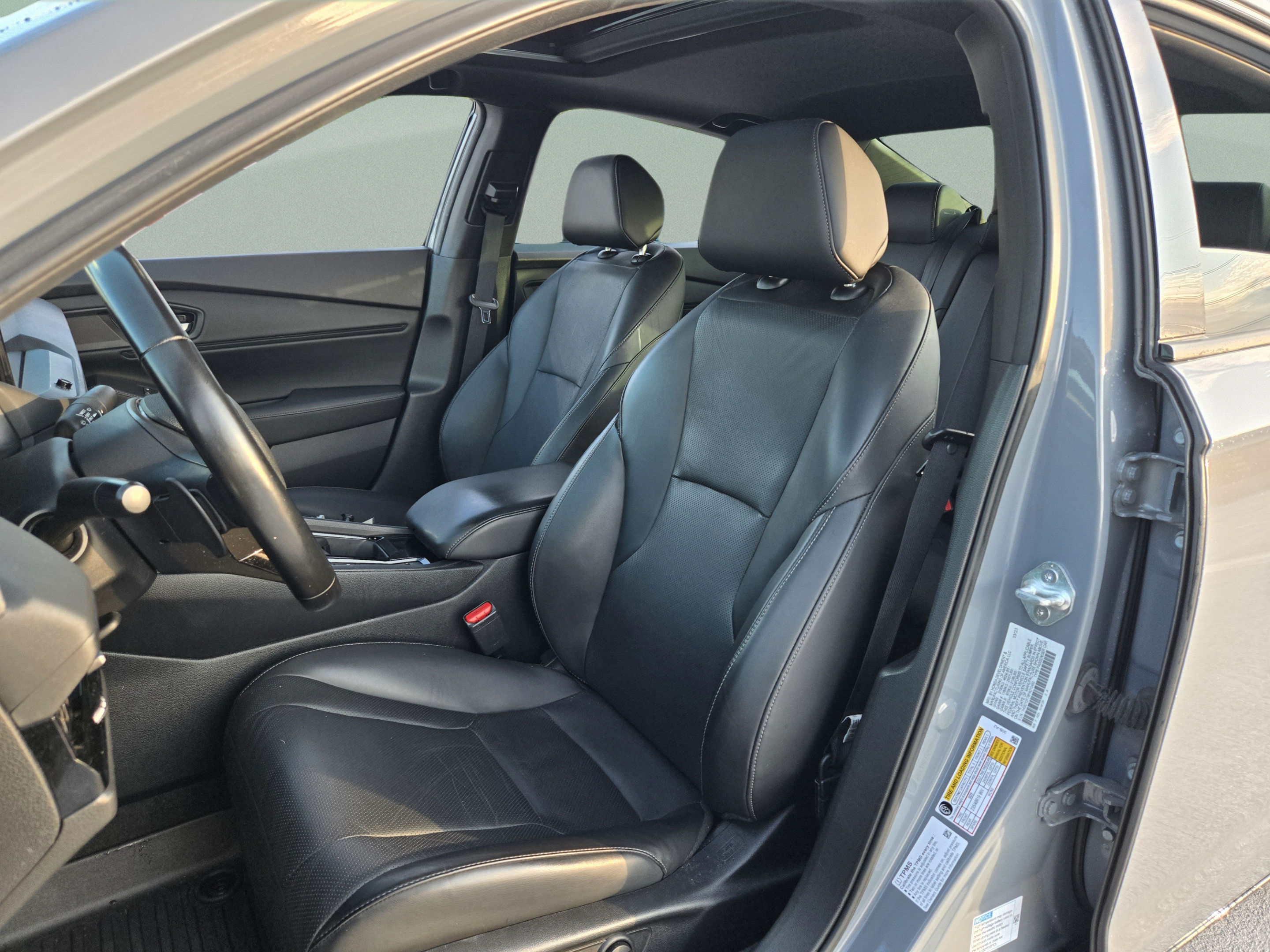 Used 2023 Honda Accord Sport image 15
