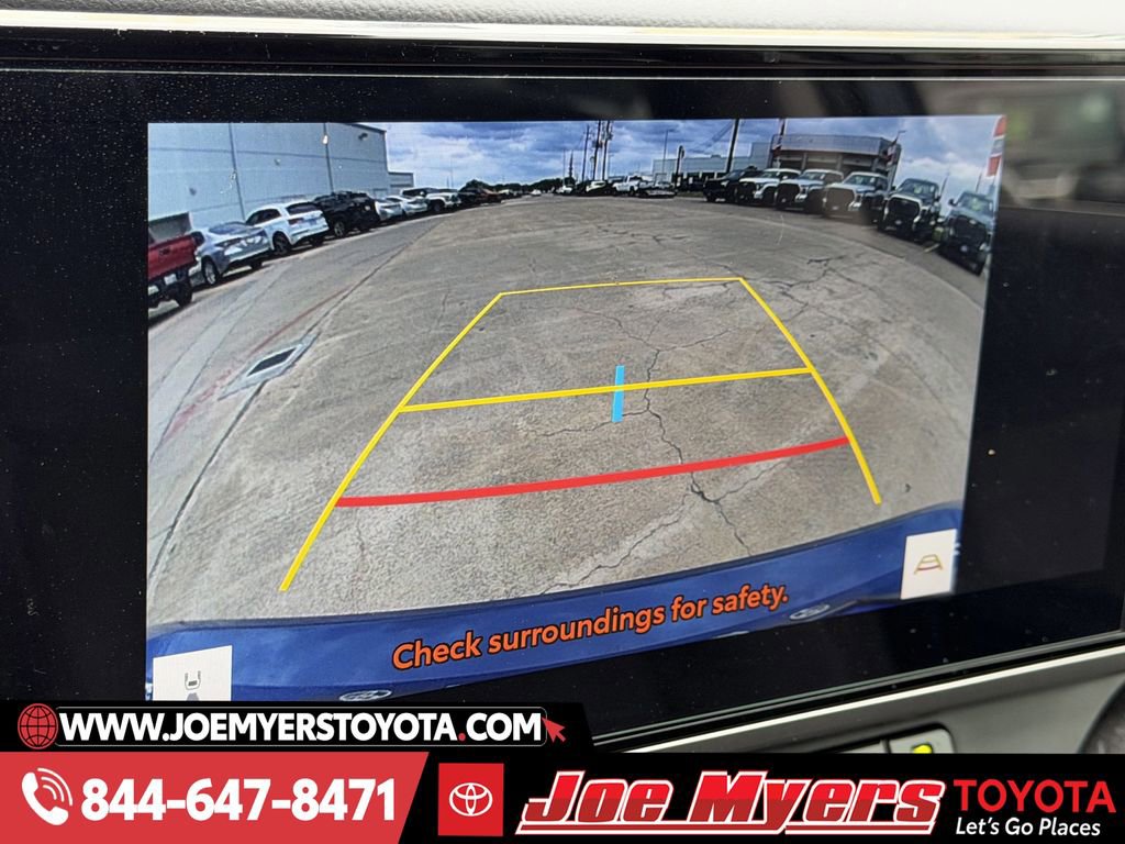 Used 2025 Toyota Camry XSE image 19