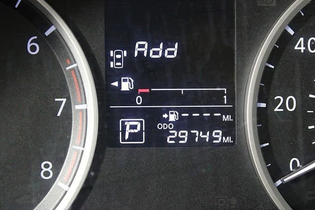 Used 2021 Nissan Versa S image 33