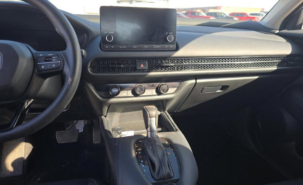 Certified 2025 Honda HR-V LX image 44