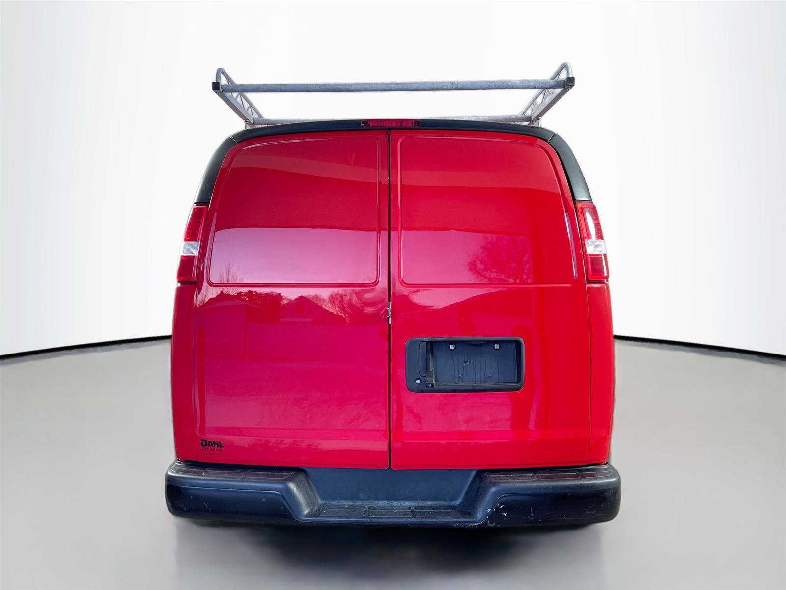 Used 2020 Chevrolet Express 3500 Extended w/ Driver Convenience Package image 6