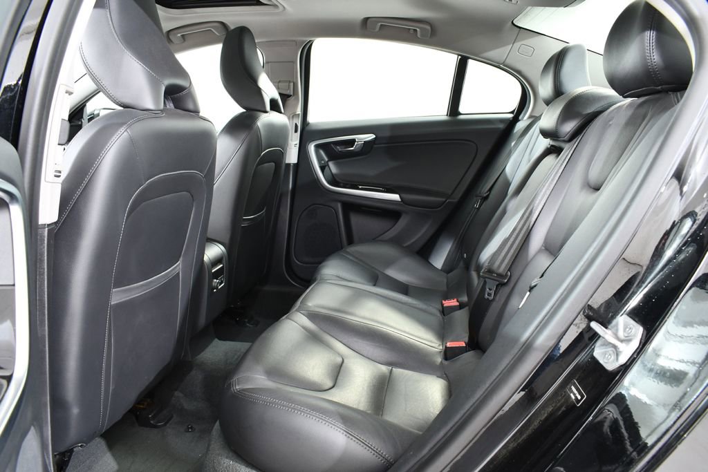 Used 2015 Volvo S60 T5 Platinum w/ Climate Package AWD/4WD image 16