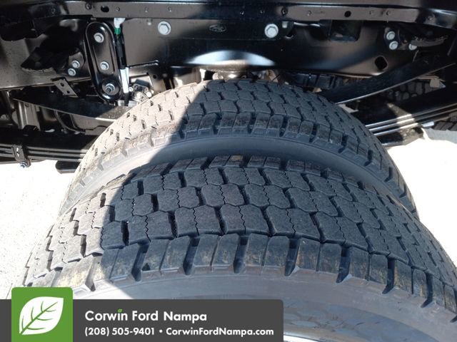 New 2026 Ford F450 Platinum w/ FX4 Off-Road Package image 33