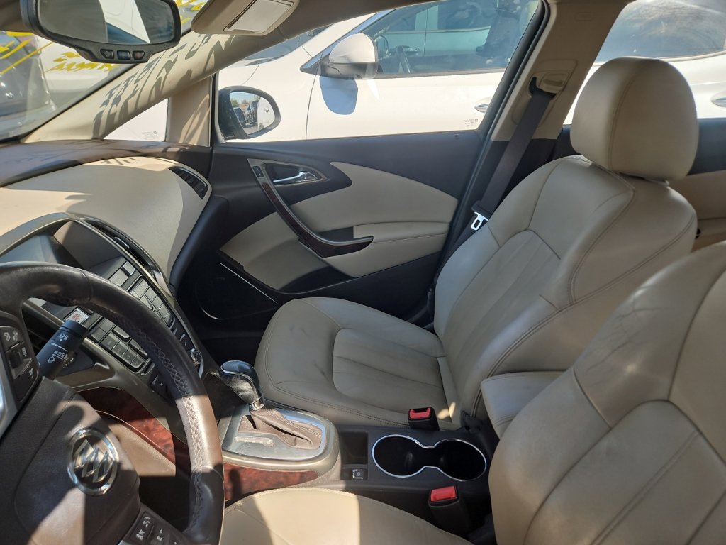 Used 2015 Buick Verano Leather FWD image 5