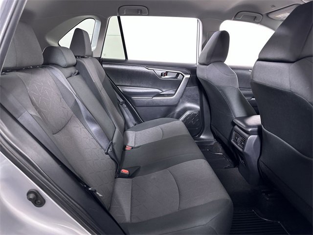 Used 2024 Toyota RAV4 XLE image 28