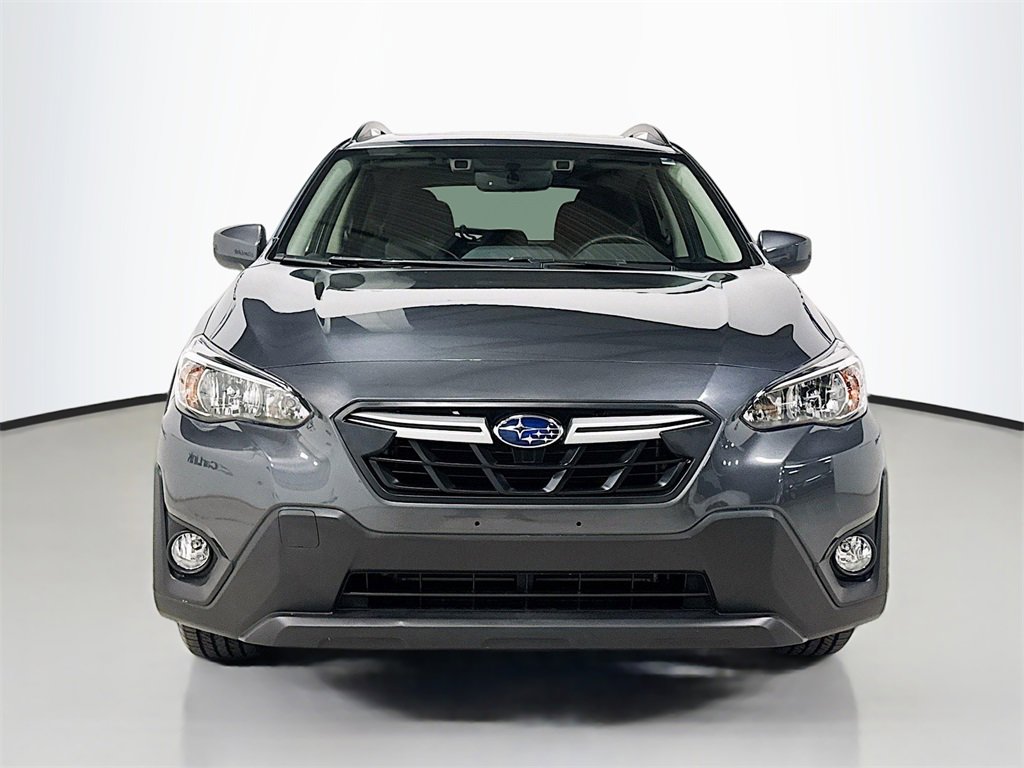 Used 2023 Subaru Crosstrek 2.0i Premium image 2