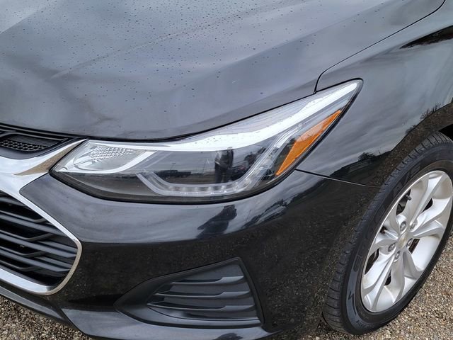 Used 2019 Chevrolet Cruze LT image 12
