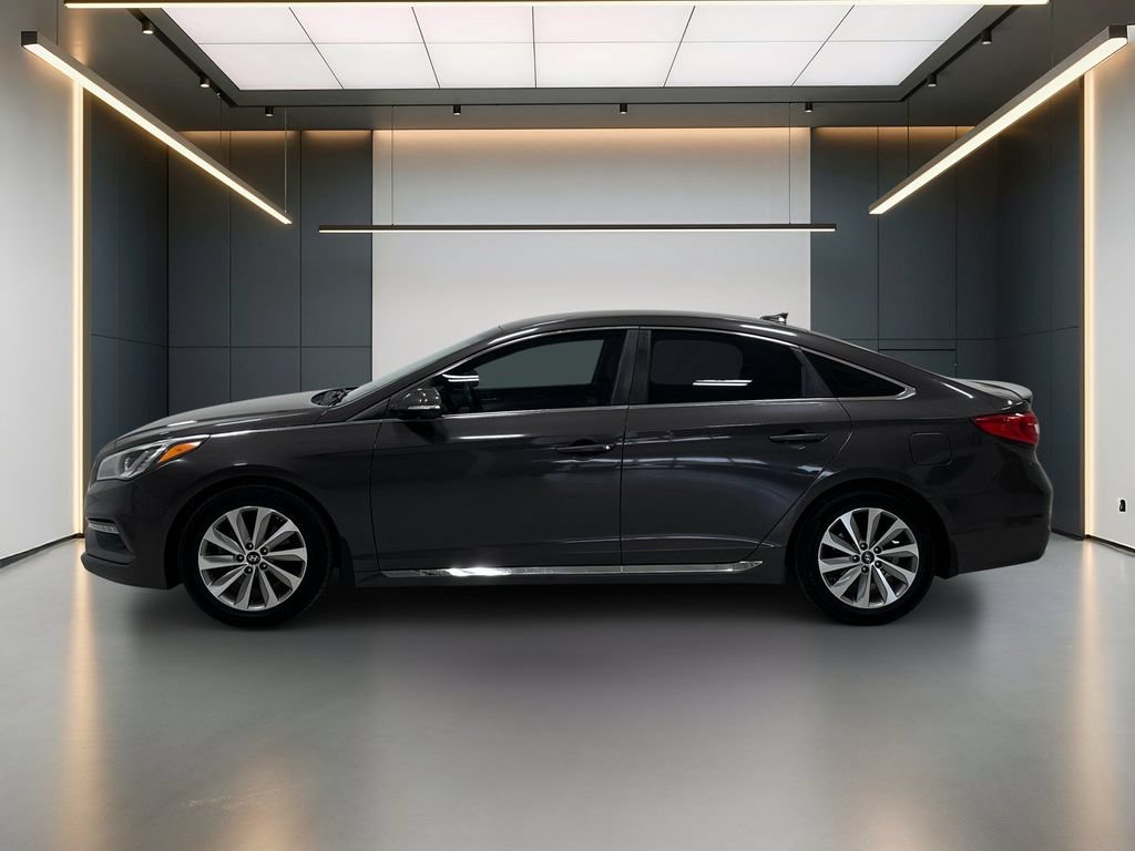 Used 2016 Hyundai Sonata Sport FWD image 2