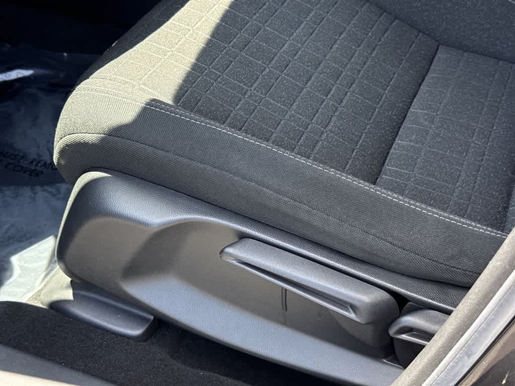 Certified 2023 Honda HR-V LX image 15