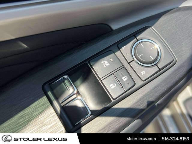 Certified 2022 Lexus RC 350 F Sport RWD image 18