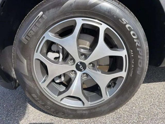 Used 2022 Kia Telluride EX FWD image 31