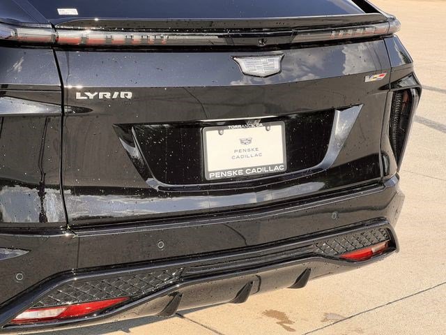 New 2026 Cadillac Lyriq V w/ LPO, Premium Carpet Package AWD/4WD image 29