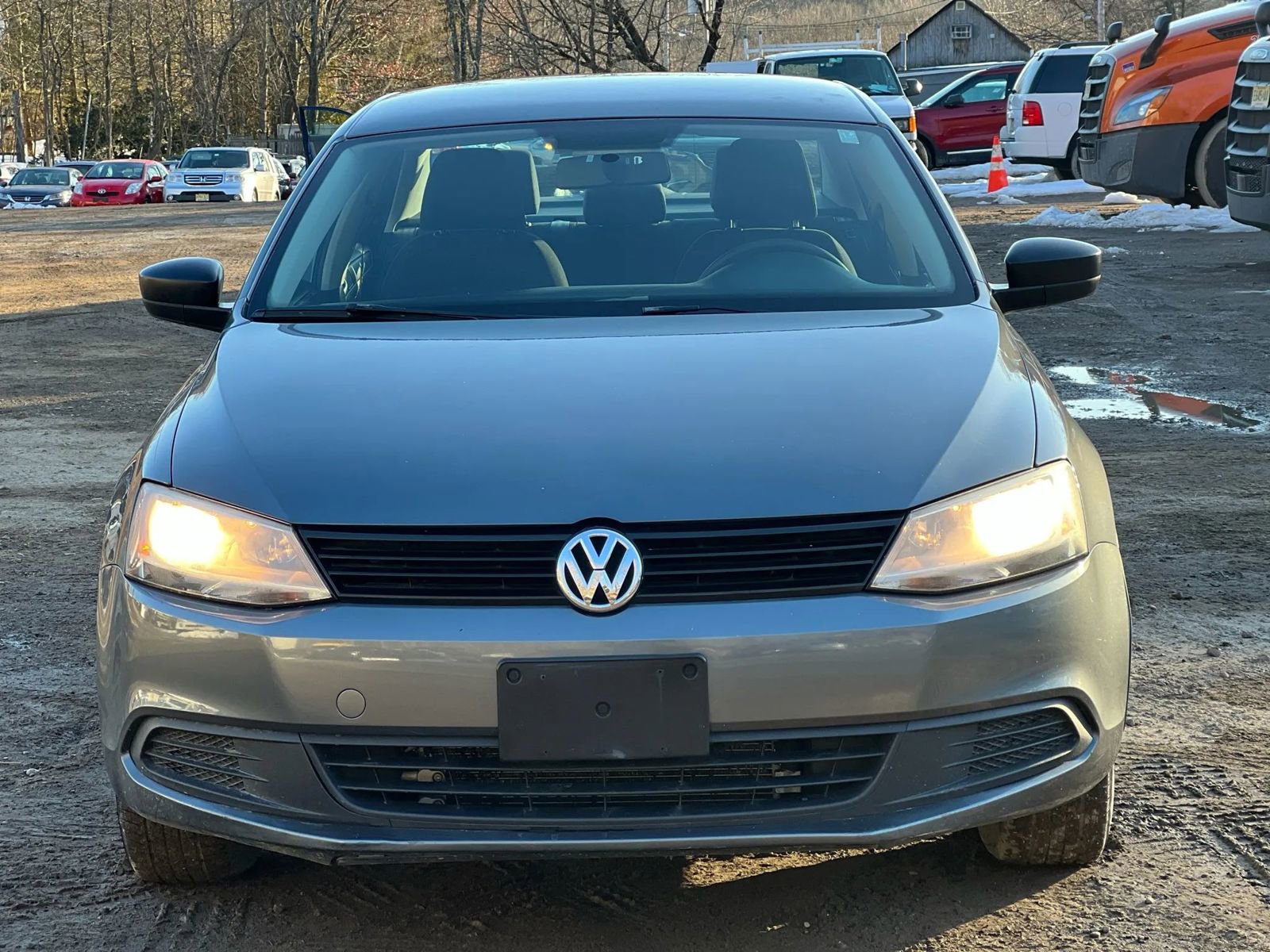 Used 2014 Volkswagen Jetta S image 1
