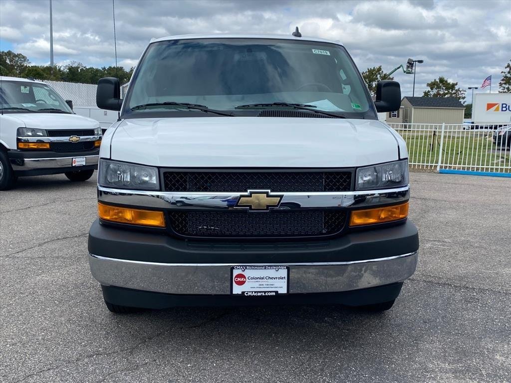 New 2025 Chevrolet Express 2500 w/ Driver Convenience Package RWD image 10