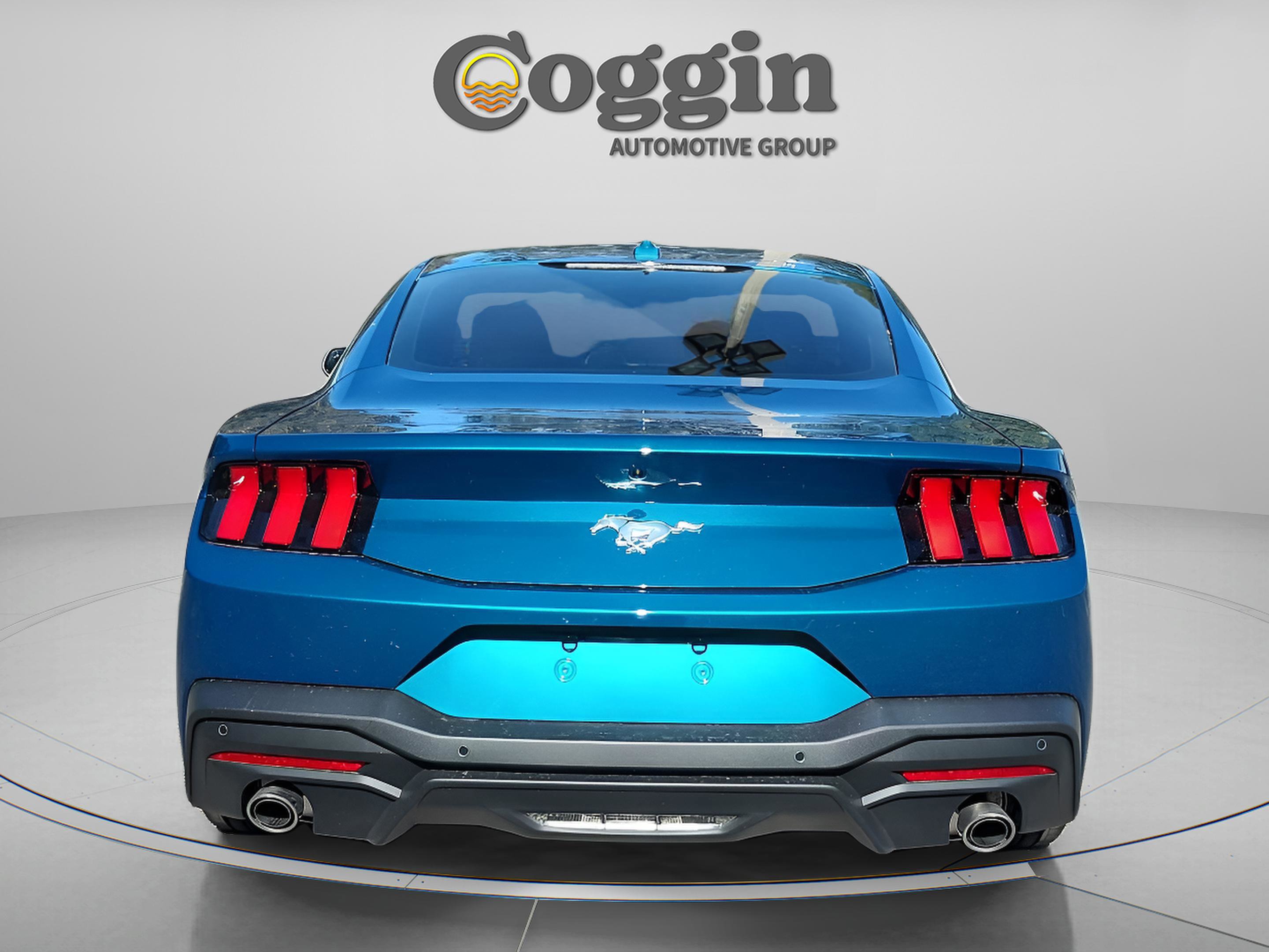 New 2026 Ford Mustang Coupe image 4