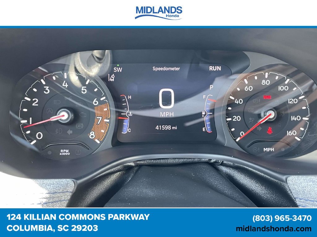 Used 2025 Jeep Compass Latitude w/ Sun & Sound Group AWD/4WD image 20
